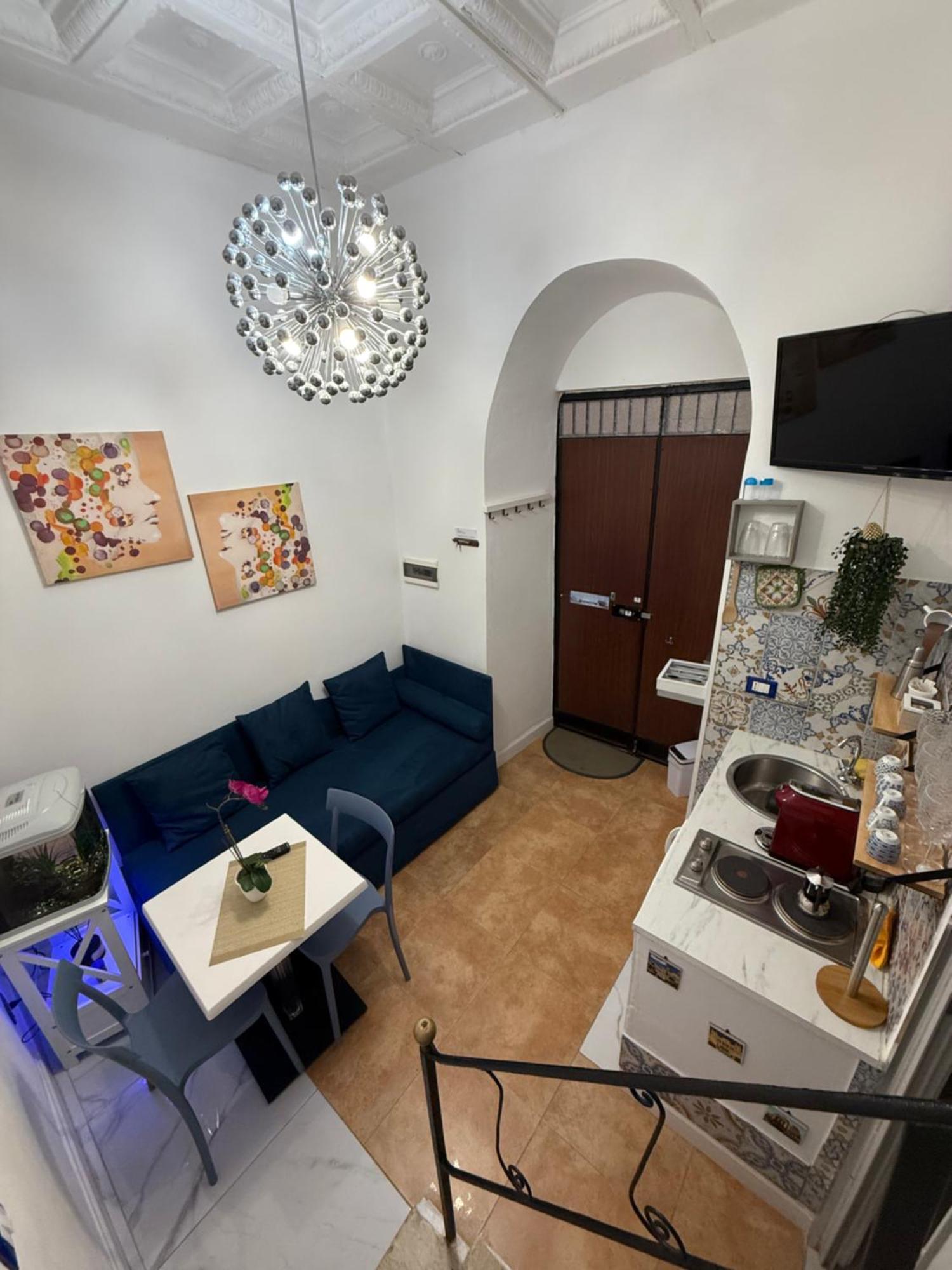 Caminneci Palace & Rooms Палермо Екстериор снимка