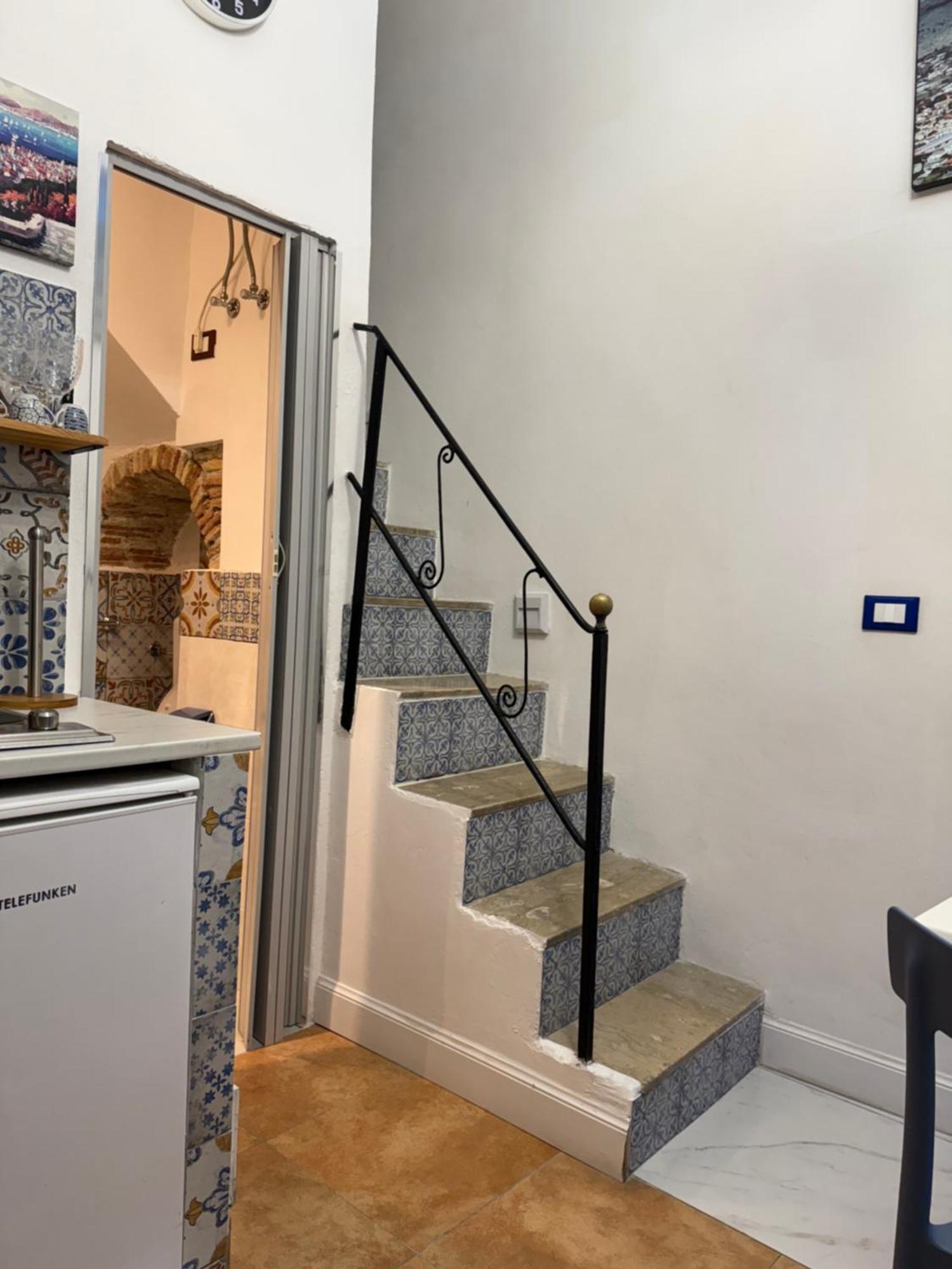 Caminneci Palace & Rooms Палермо Екстериор снимка