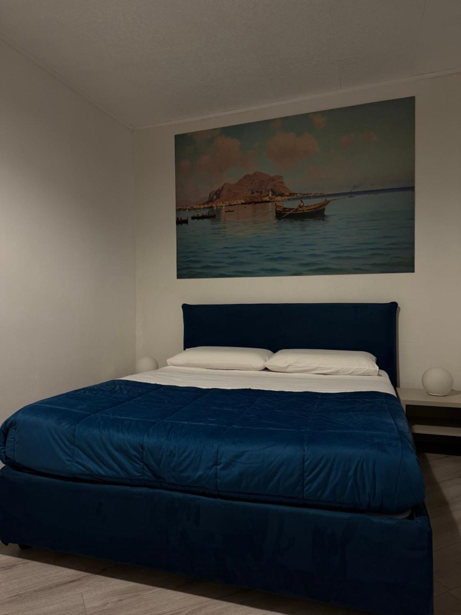 Caminneci Palace & Rooms Палермо Екстериор снимка