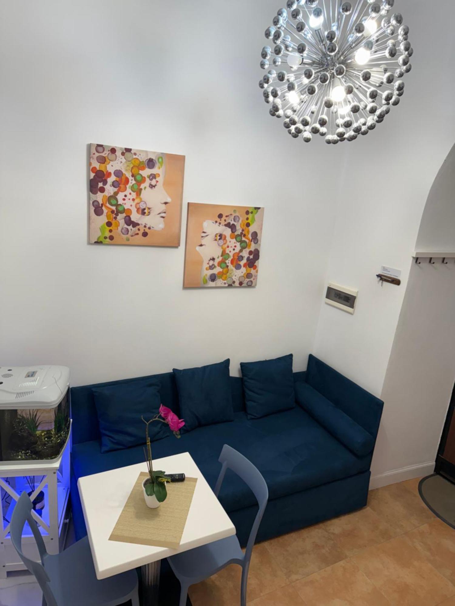 Caminneci Palace & Rooms Палермо Екстериор снимка
