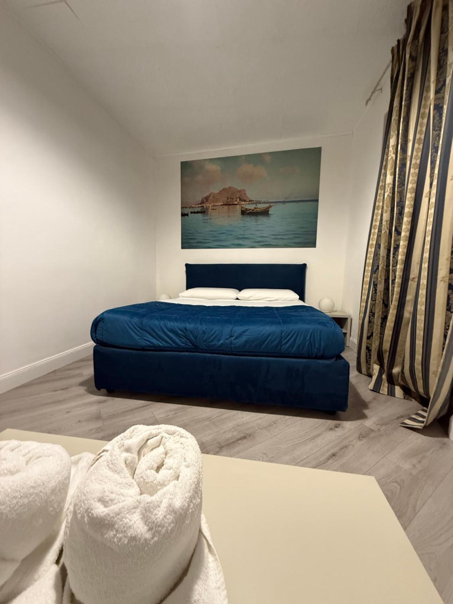 Caminneci Palace & Rooms Палермо Екстериор снимка