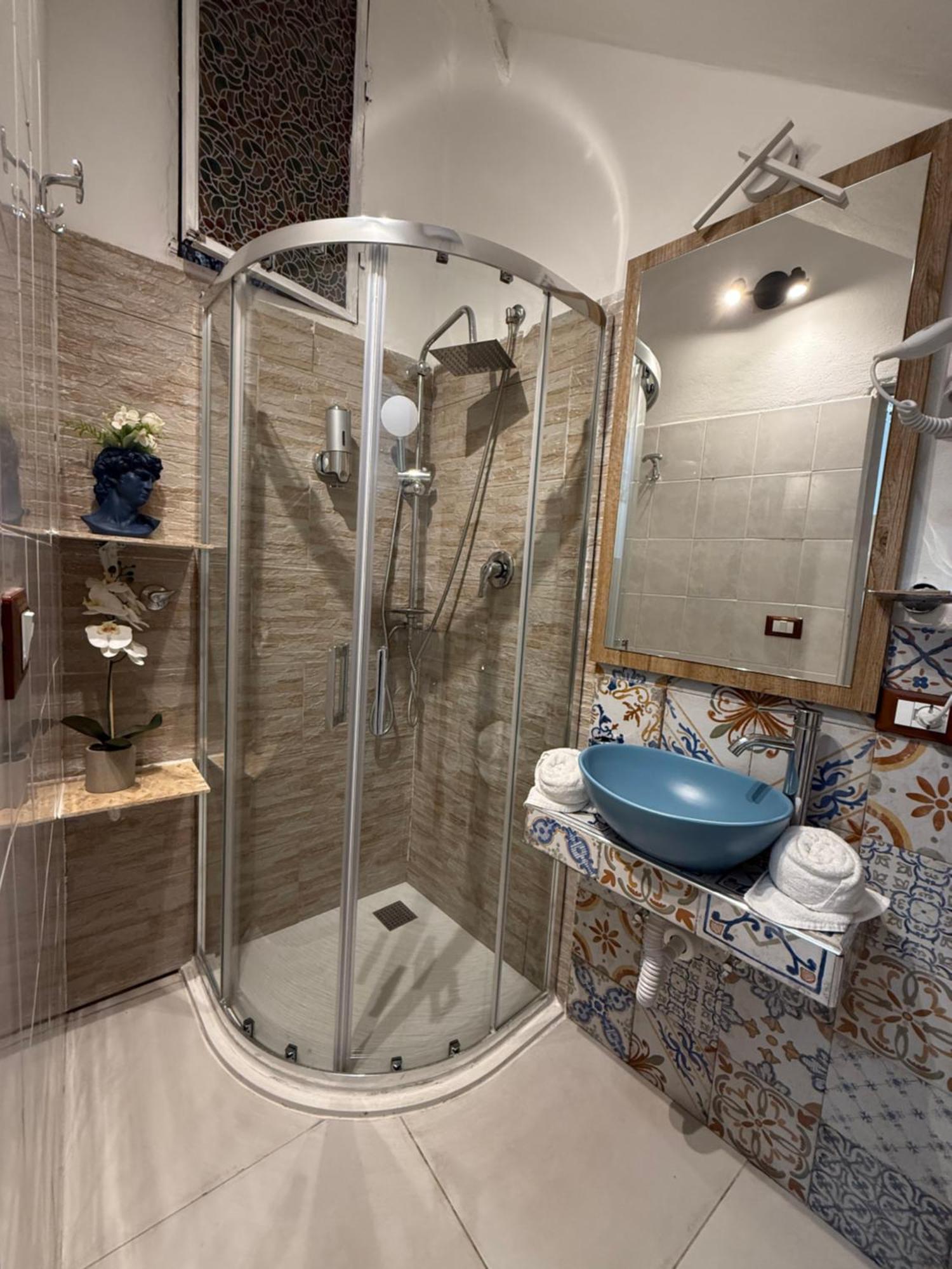 Caminneci Palace & Rooms Палермо Екстериор снимка